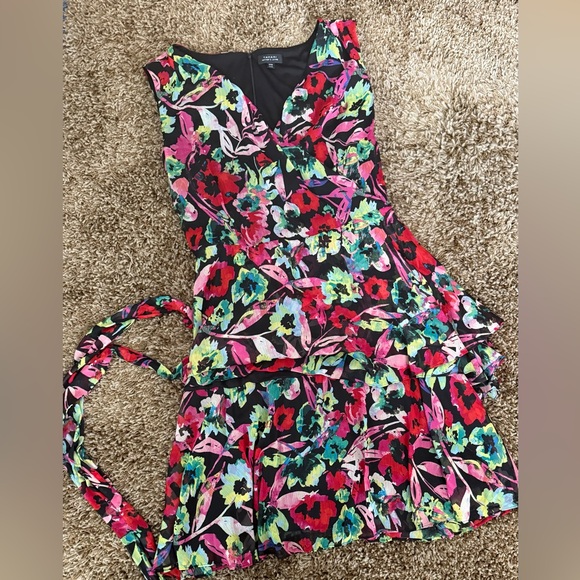 Tahari ASL Women's Plus 24W bright floral wrap front dress with ruffled skirt - Picture 12 of 13